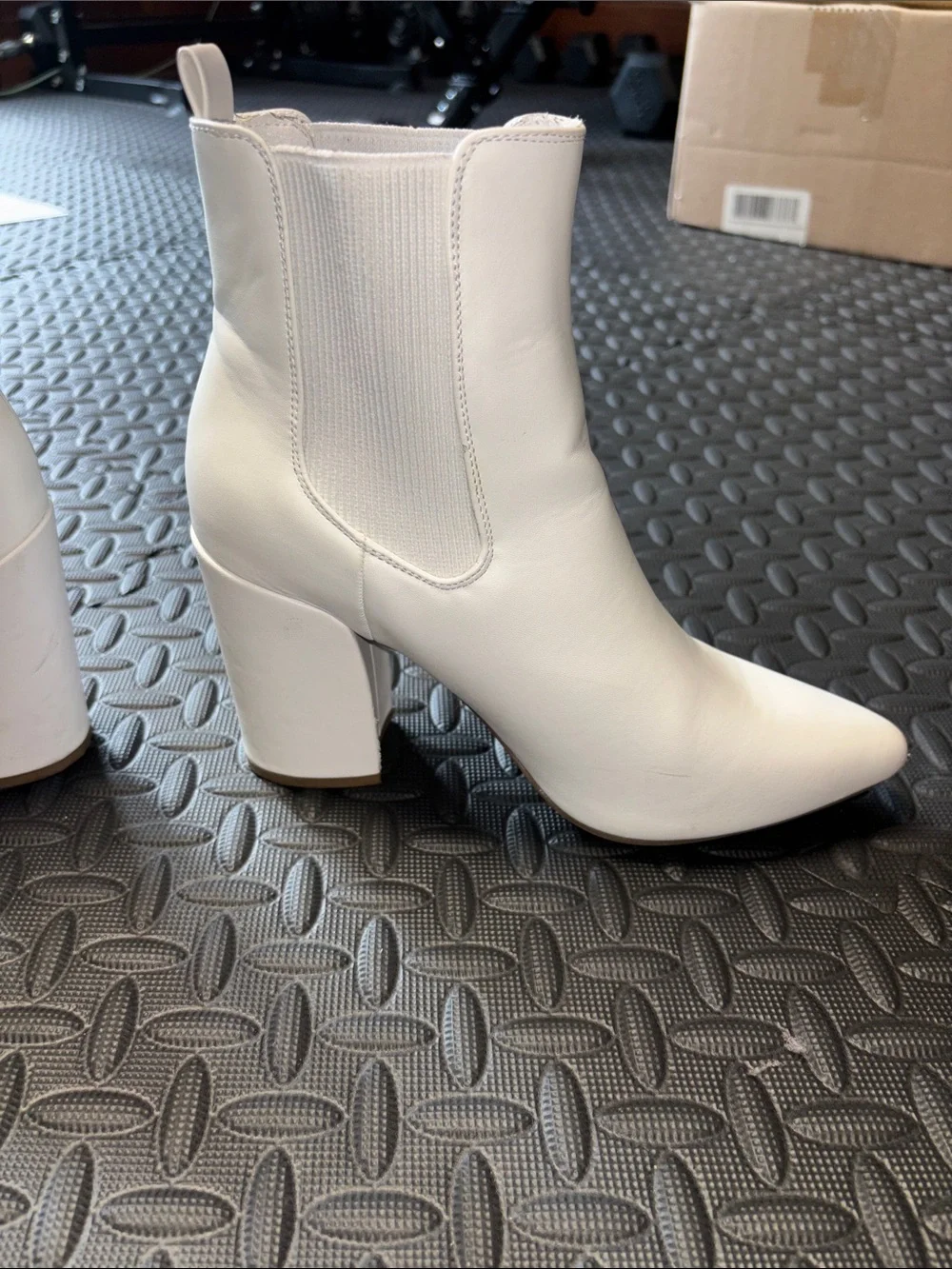 White Women's Chelsea Block Heel Ankle Boots